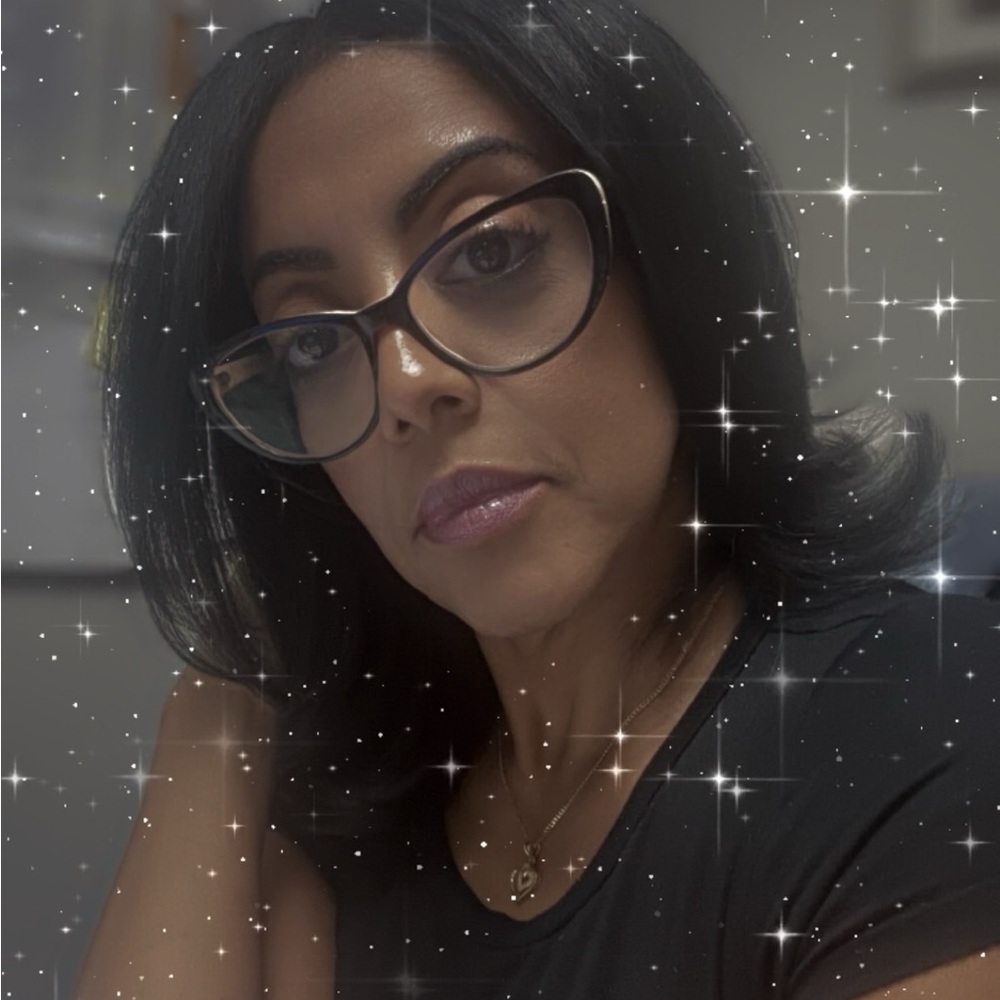 Meet your Posher, Ismaly